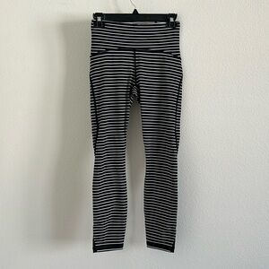 Lululemon Train Times Pant size 6 Parallel Stripe like new